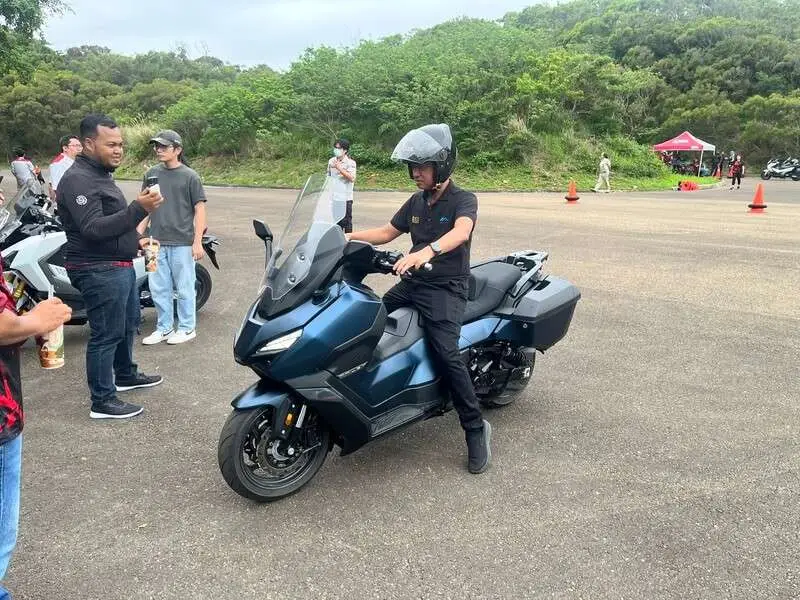 SYM prepares ADXTG 400 for Malaysian market with Taiwan test ride event SYM prepares ADXTG 400 for Malaysian market with Taiwan test ride event
