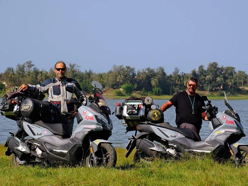 Scooter2Dakar - from Budapest to Dakar with ADX 300