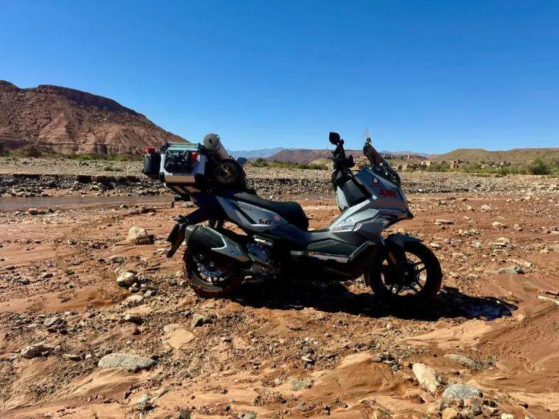 Scooter2Dakar - from Budapest to Dakar with ADX 300