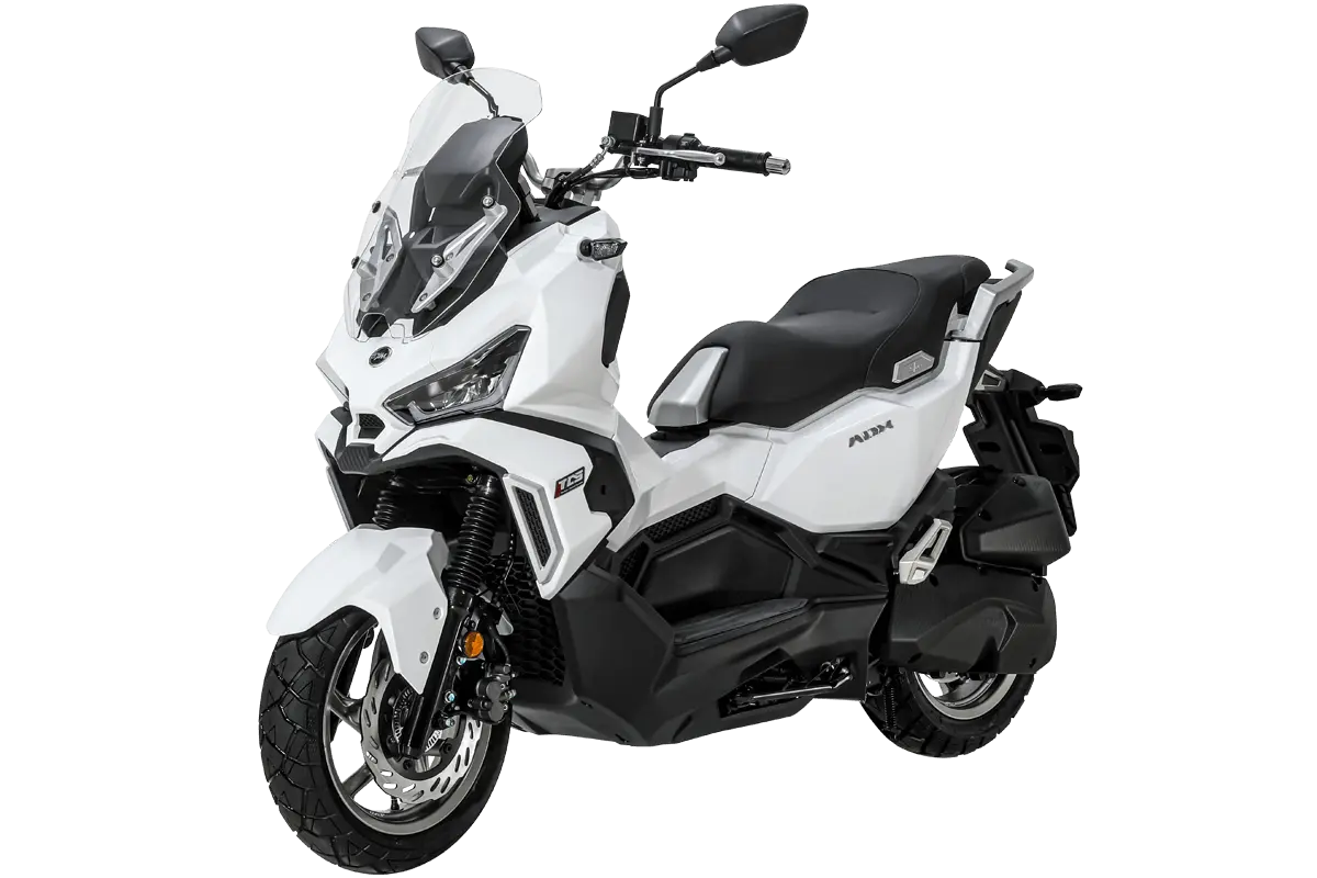 ADX 125 360 view 1