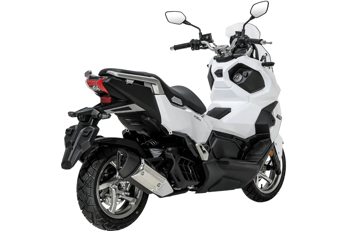 ADX 125 360 view 5