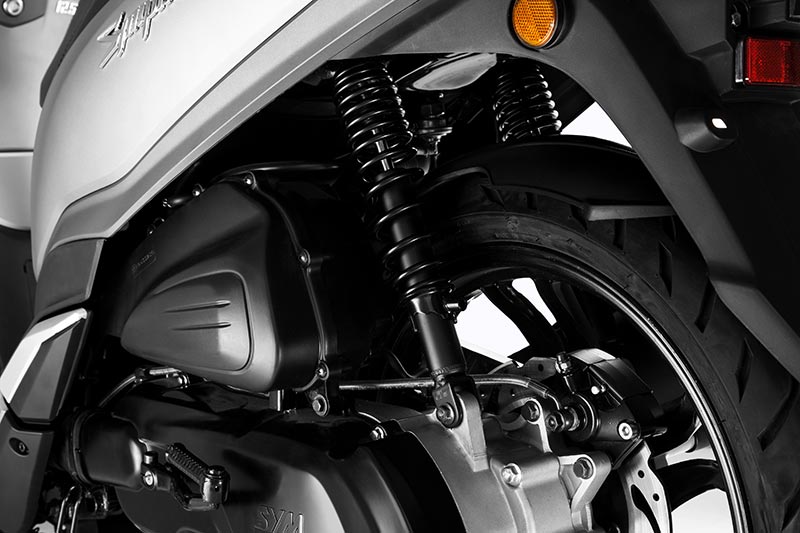 SYM Symphony ST 200i Fuel Injected Scooter - Ideal for Medium-Distance