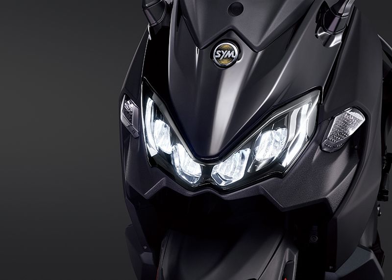 Four Reflective LED Headlights